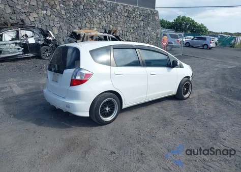2012 Honda Fit z USA, uszkodzony, nr VIN JHMGE8G31CS001728